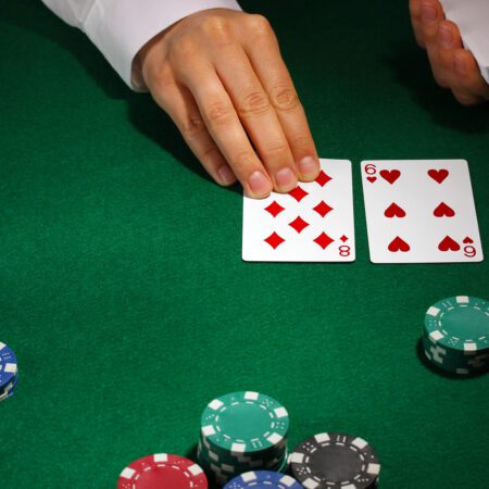 Poker Tells: Reading Your Opponents for Better Decision Making
